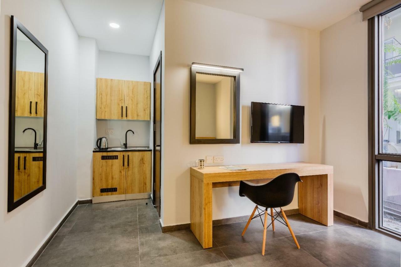 G Suites Luxury Rentals Nikosia Eksteriør bilde